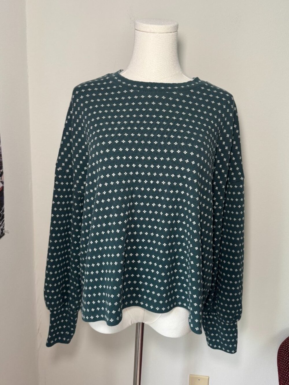 Madewell Green and White Long Sleeve Puff Sleeve Causal Top